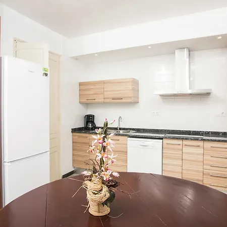 Belvilla By Oyo Bertu Holiday home